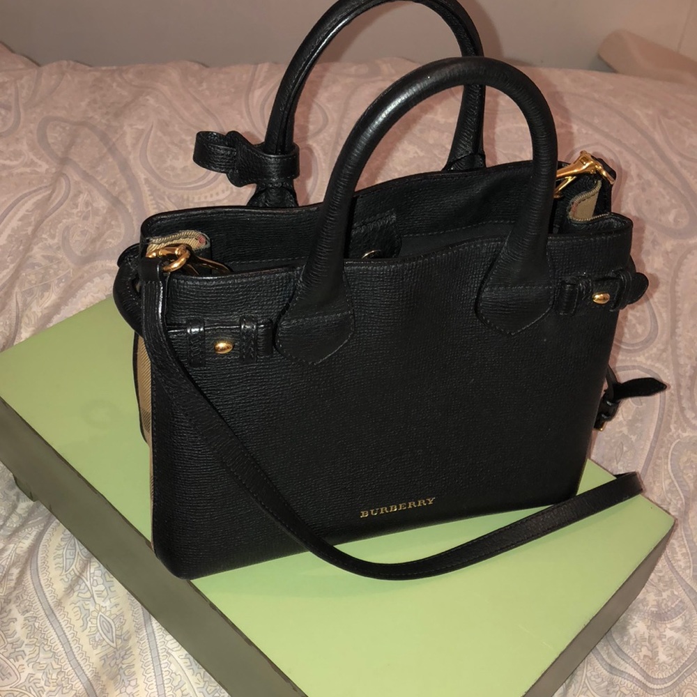 Gently Used- Burberry Small Banner Tote -